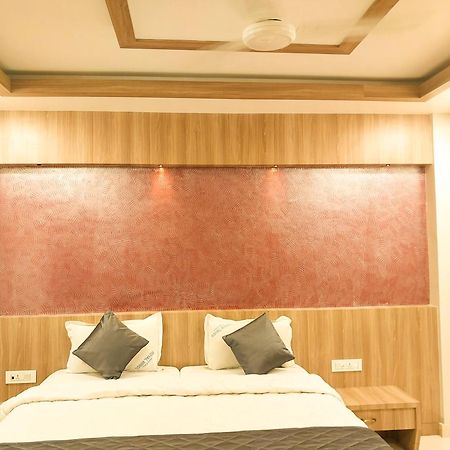 Hotel Royal Wings Elūr 외부 사진