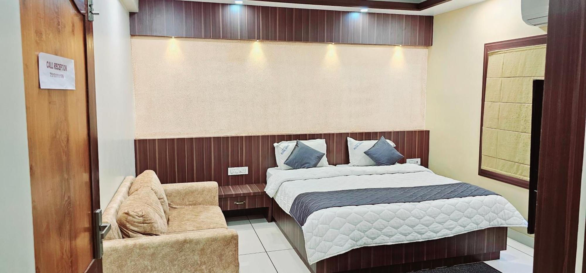 Hotel Royal Wings Elūr 외부 사진