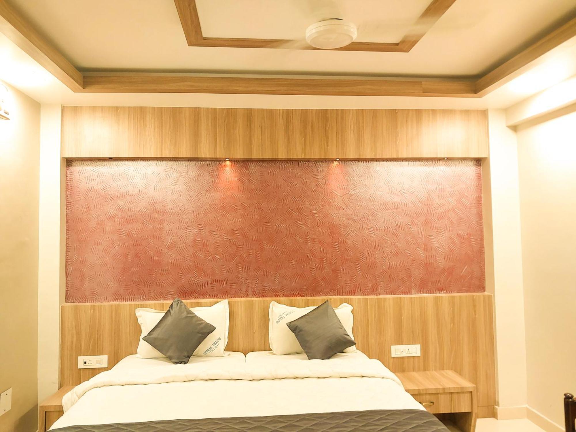 Hotel Royal Wings Elūr 외부 사진